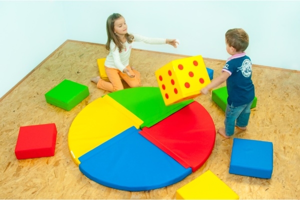 Hrací kostka 30 cm - koženka