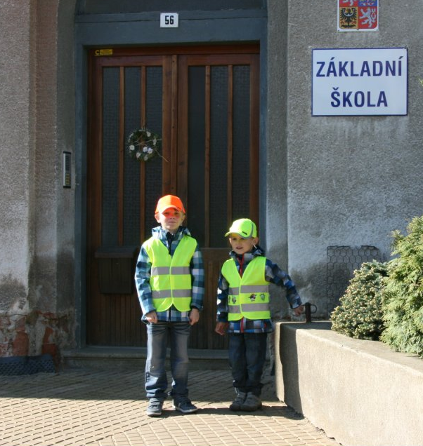 Kšiltovka s reflexními prvky - žlutá