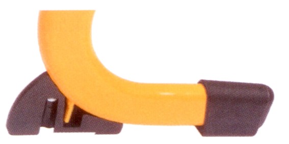 Pegas výškově stavitelná stohovatelná židle