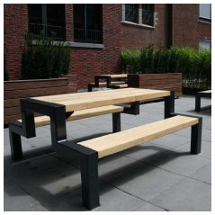 Lavice se stolem Alba